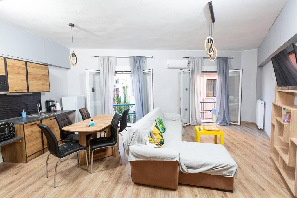 Matilda Central Apartment Aegina Zewnętrze zdjęcie