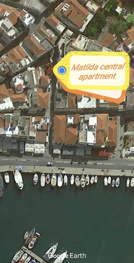 Matilda Central Apartment Aegina Zewnętrze zdjęcie